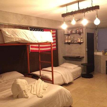 Renovated Loft Style Condo Bangkok Exterior foto